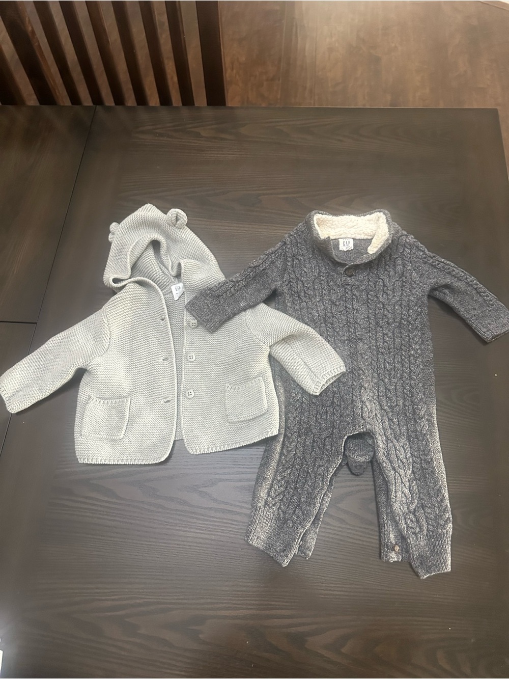 2 piece Gap gray knitted sweater and grey knitted one piece